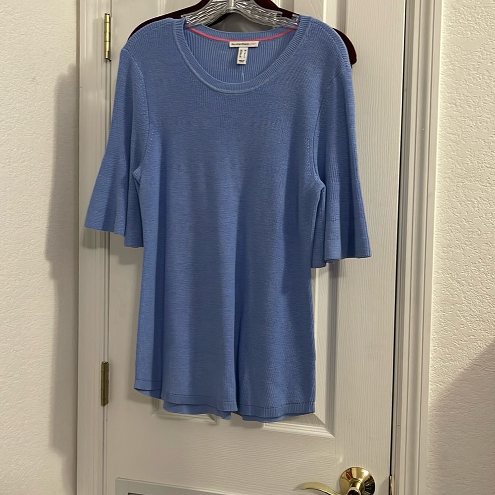 The perfect summer weight sweater.